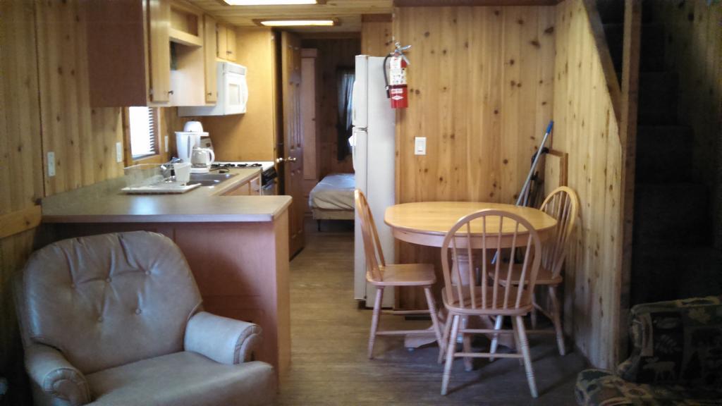 Corinth Alpine Lake Lakefront Cabin 5 מראה חיצוני תמונה